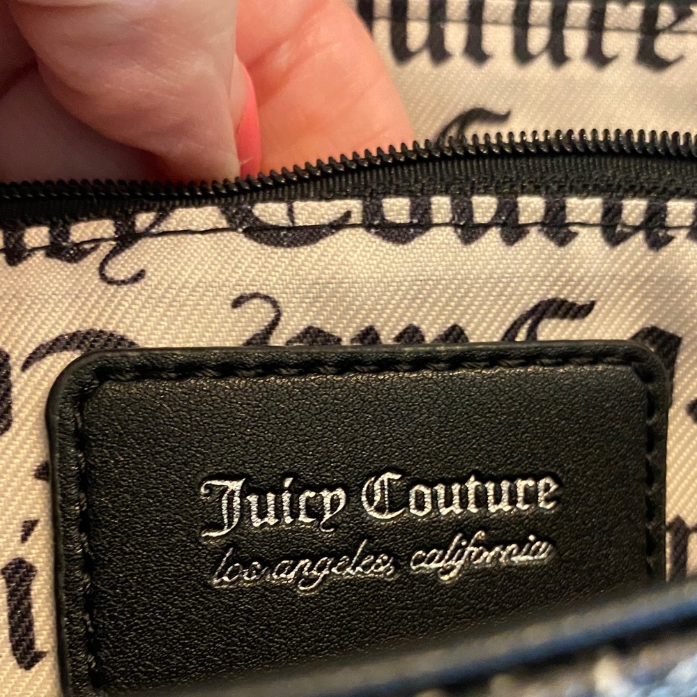 Juicy Couture Monogram Black and Grey Shoulder Bag - Picture 9 of 11